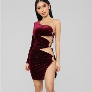 Fashion Nova- Velvet Mini Dress